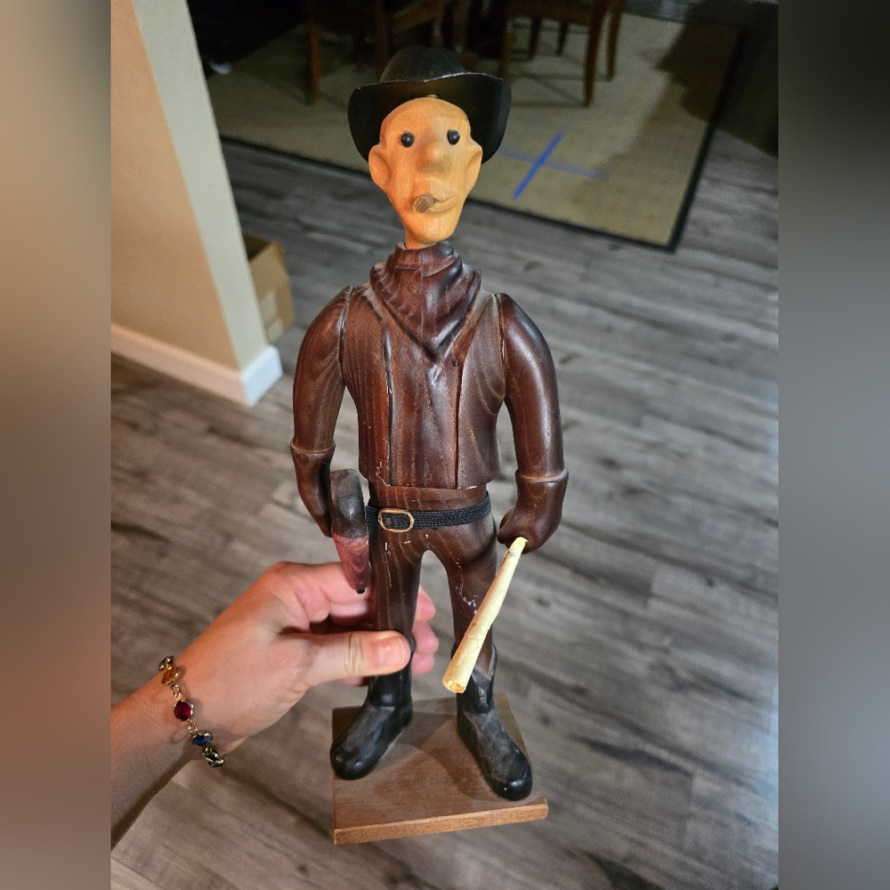 Vintage Romer Italian Made Carved Wood Cowboy Fugurine
